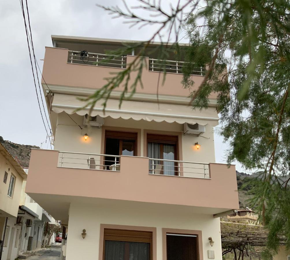 Maria'S Apartment Tsoutsouros  Exterior photo